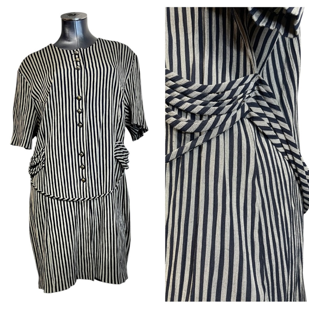 Vintage Black White Pin Vertical Striped Full Top Tunic Button Wrap Detail
